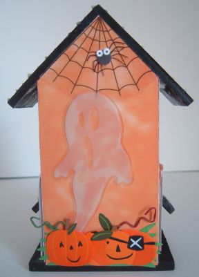 halloween-mini-birdhouse-back-jenna-franklin